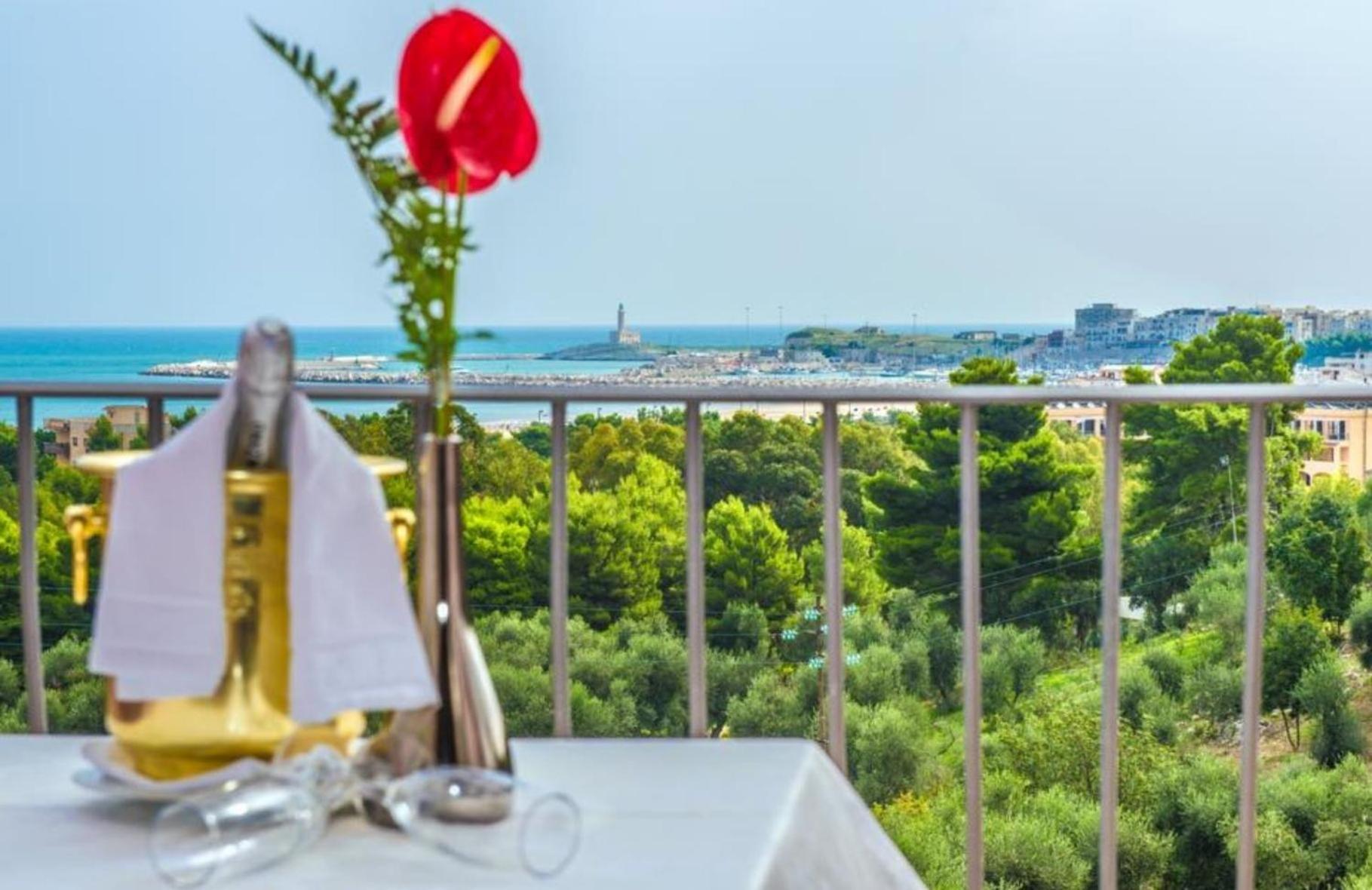 Hotel Delle More Vieste Eksteriør billede